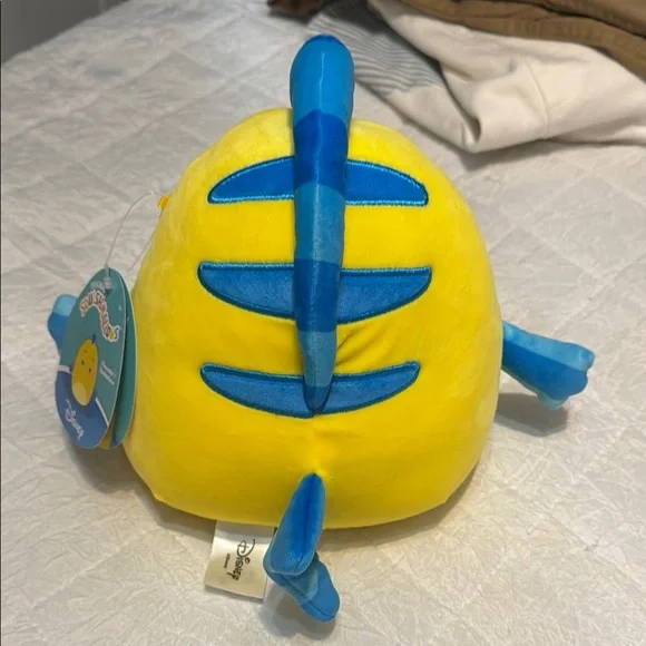 Squish Mallows “Flounder” - Picture 2 of 5